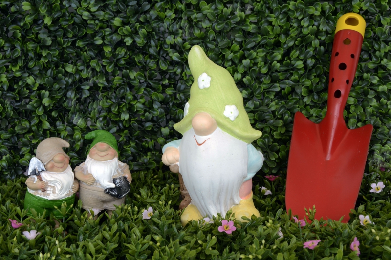 sasu-PIERLAS-min_garden-gnome-1404358